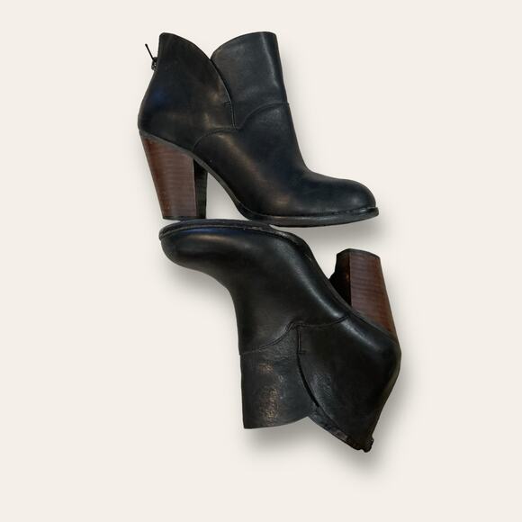 Gianni Bini Black Leather Block Heel Ankle Boots size 7.5 Excellent - Picture 2 of 6